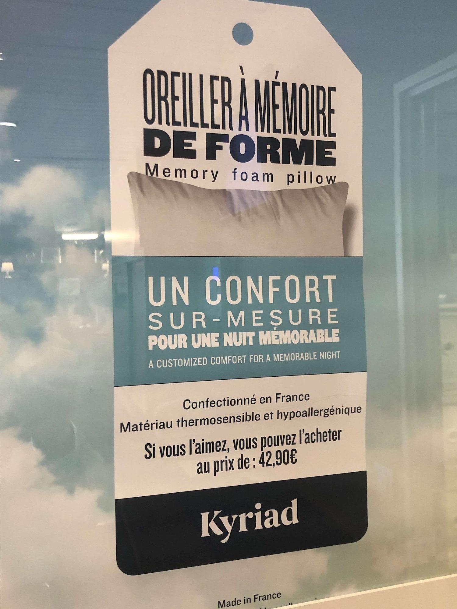 Kyriad Nemours Exteriör bild